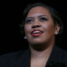 Chandra Wilson, James Pickens, Kelly McCreary, Kim Raver and More From GREY'S ANATOMY