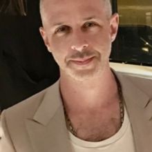 Jeremy Strong from SUCCESSION is Determined to Take the UK Stage