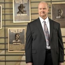 Country Music's Hargus 'Pig' Robbins Dead at 84