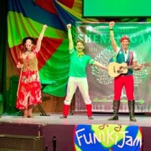 Photos: The FunikiJam Show SHENANIGANS: IRISH CELEBRATION Opens at Actors Temple Thea