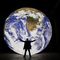 Luke Jerram Will Bring Floating Planet Earth Sculpture to Queens Gardens in March
