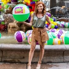 Photos: CLUELESS Star Elisa Donovan Surprises the Crowd at Bryant Park Movie Nights