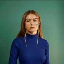 Rising Swedish Pop Star Paula Jivén Releases Music Video for 'Breaking Up With a Fri