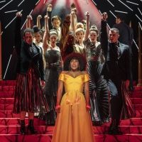 Photos/Video: First Look at Broadway-Bound THE DEVIL WEARS PRADA in Chicago