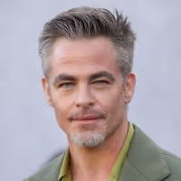 Photos: Chris Pine, Regé-Jean Page & More Attend DUNGEONS & DRAGONS: HONOR AMONG…