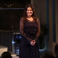 LISTEN: Idina Menzel Curates Broadway 'Showstoppers' Playlist for Spotify