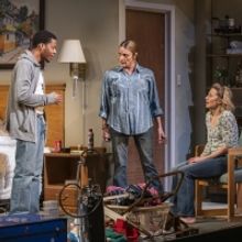 Photo Flash: First Look at Tracy Letts' BUG at Steppenwolf