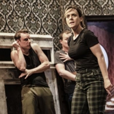 Photos: In Rehearsal With the Original Cast of THE PLAY THAT GOES WRONG