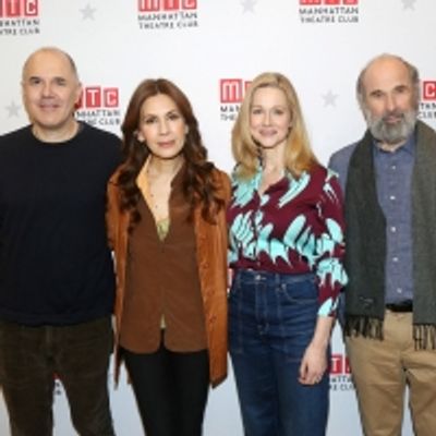 Photos: SUMMER, 1976's Laura Linney and Jessica Hecht Meet the Press