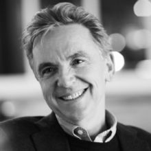 Signature Theatre Launches Campaign to Name Part of 42nd Street After Founder Jim Hou