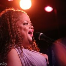 Photo Flash: Natalie Douglas Celebrates Nancy Wilson At Birdland