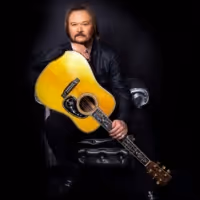 Travis Tritt Brings Live Performances Back to WesBanco Arena