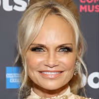 Broadway on TV: Kristin Chenoweth, Renee Elise Goldsberry & More for Week of…