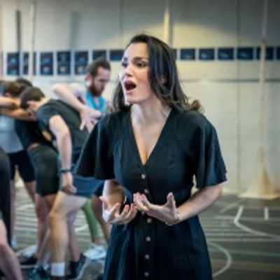 Photos: Inside Rehearsal For West End&#039;s FROZEN; Previews Begin 27 August