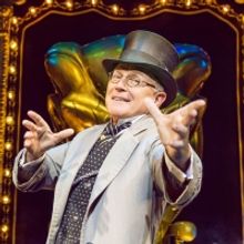 WICKED Will Welcome Back Mark Curry as The Wizard