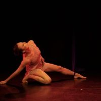 Amanda Selwyn Dance Theatre to Premiere THREADS