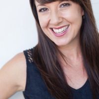 TRACY JONES Comes to Island City Stage Next Month