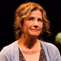 Photos: Nancy Travis Stars As LILLIAN at Ensemble Theatre Company