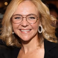 Tony, Grammy and Emmy Award Winner Rachel Bay Jones Kicks Off the 2023 Aventura…