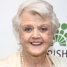 Broadway Theatres to Dim Lights in Memory of Angela Lansbury