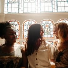 Photos: The Cast of WAITRESS Arrives at Theatre Royal Brighton