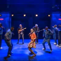 Photo Flash: Take a Look at Steppenwolf's World Premiere Production of LINDIWE