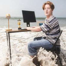 EDINBURGH 2026: Review: MAXX EDDY: BI MEETS WORLD, Gilded Balloon