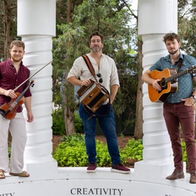 Irish Trio Socks In The Frying Pan To Embark on Coast-to-Coast US Tour