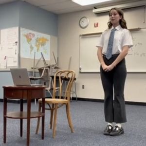 Video: High Schooler Performs Breakup Email as Monologue in Theatre Competition