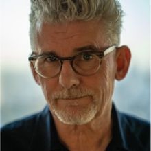 Feature: JOHN BUIJSMAN SPEELT ROL IN MUSICAL CHARLIE AND THE CHOCOLATE FACTORY!