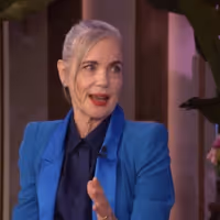 Video: Elizabeth McGovern Previews AVA: THE SECRET CONVERSATIONS on LIVE WITH KELLY… Video