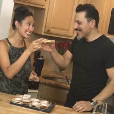 Backstage Bite with Katie Lynch: MOULIN ROUGE's Ricky Rojas Bakes Something Spectacular Spectacular!