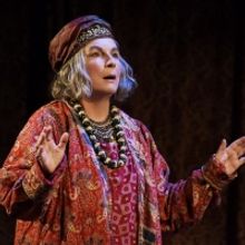BWW Review: BLITHE SPIRIT, Duke of York's Theatre