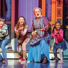 Interview: Craig Allen Smith of MRS. DOUBTFIRE at Van Wezel