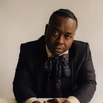 Brother Wallace Releases New Single "HONEY" Ahead of Europe Tour