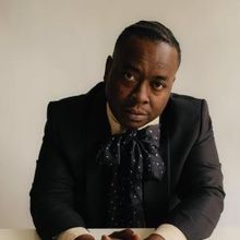 Brother Wallace Releases New Single "HONEY" Ahead of Europe Tour