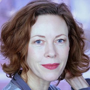 Veanne Cox Joins FINDING DOROTHY PARKER at The Laurie Beechman Theatre