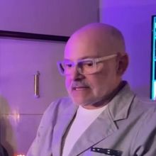 A Doorbell Rang With No One There, Post-Show Guests Recall Grief on GOOD NIGHT