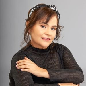 La Escritora Rosina Conde Obtiene El Premio Bellas Artes De Literatura “Inés…