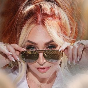 Listen: SIX Star Kelsie Watts Drops New Original Single 'Fit In'