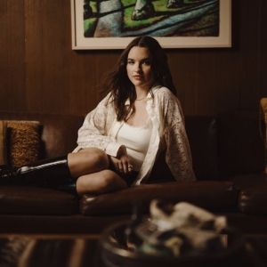 Rising Pop Star Jenna Raine Sets Summer Headline Tour Dates