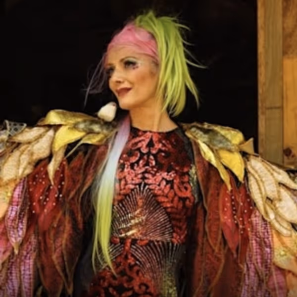 Melody Bates And 5th Wall Studio to Present ALL THE BIRDS OF THE WORLD Photo