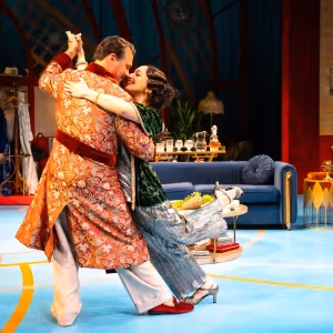 Review: PRIVATE LIVES at Alley Theatre