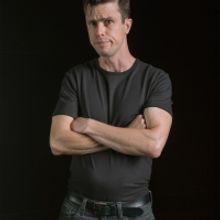 Dan Hoyle's Critically Acclaimed BORDER PEOPLE Returns To The Marsh This April