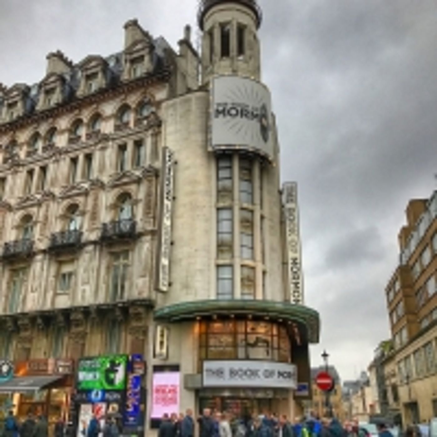 Wake Up With BWW 12/15: London Theatres Shut Down Again, and More  Image