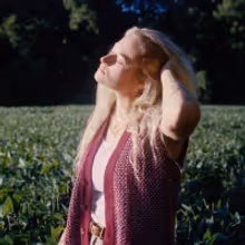 CASSIDY KING Announces Debut EP 'Not So Picture Perfect'