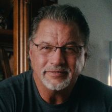 Video: Netflix Debuts WRESTLERS Series Trailer