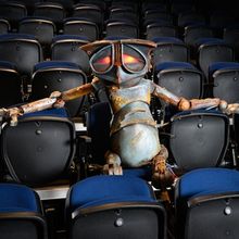 Review: THE HITCHHIKER'S GUIDE TO THE GALAXY, Riverside Studios