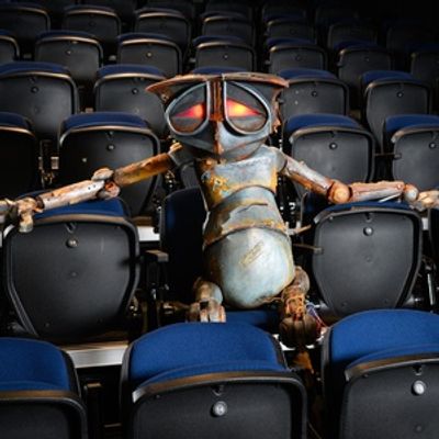 Review: THE HITCHHIKER'S GUIDE TO THE GALAXY, Riverside Studios
