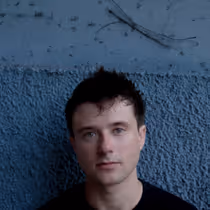 Alec Benjamin Releases New Single FOLLOW ME